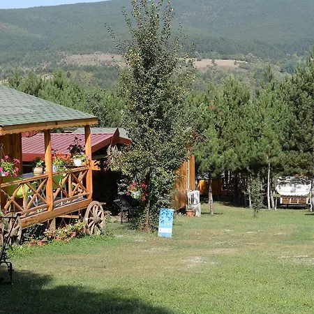 게스트하우스 Nesilce Tatil Koeyue 3*